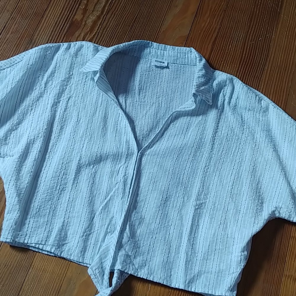 Cotton on clasp crop tee